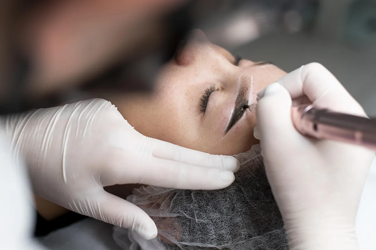 Permanentni make-up